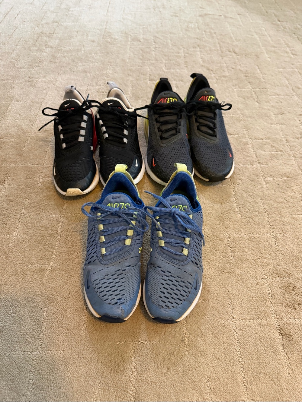 Nike Air 270 boys Running Shoes size 3.5, 4 & 5.5